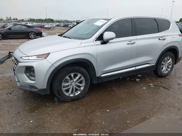 5NMS33AD3KH130800 2019 HYUNDAI SANTA FE - Image 2