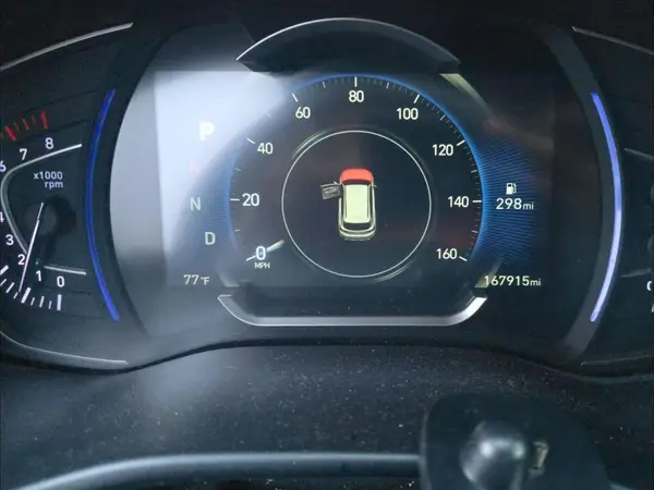5NMS33AD3LH228274 2020 HYUNDAI SANTA FE - Image 8