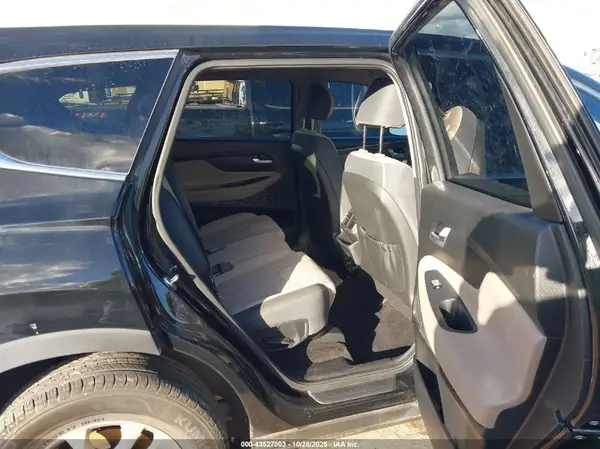 5NMS33AD4KH006325 2019 HYUNDAI SANTA FE - Image 8