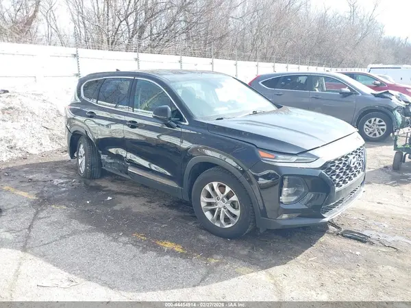 5NMS33AD4KH082949 2019 HYUNDAI SANTA FE - Image 1