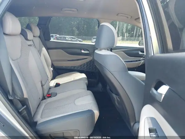 5NMS33AD5KH048440 2019 HYUNDAI SANTA FE - Image 8