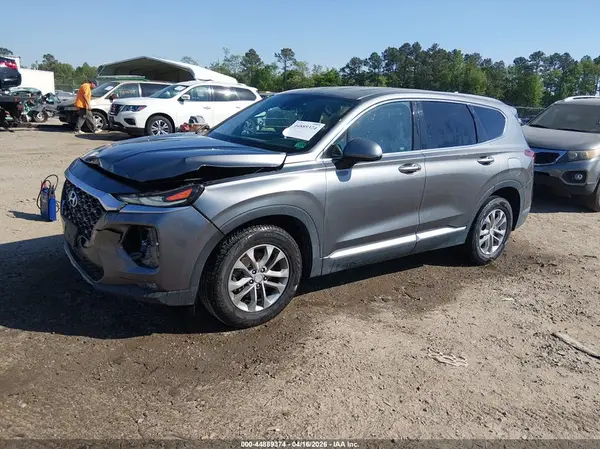 5NMS33AD5KH131236 2019 HYUNDAI SANTA FE - Image 2