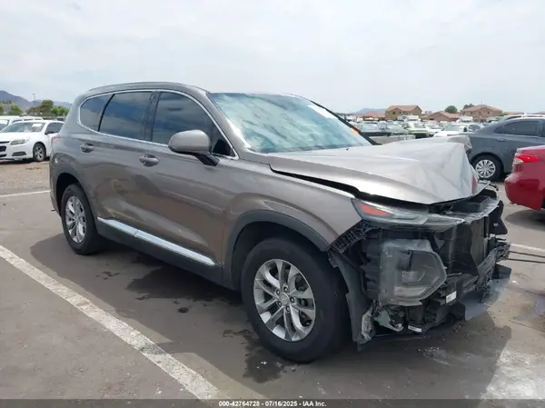5NMS33AD6KH001031 2019 HYUNDAI SANTA FE - Image 1