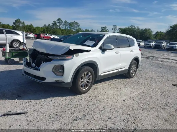 5NMS33AD6KH021179 2019 HYUNDAI SANTA FE - Image 2
