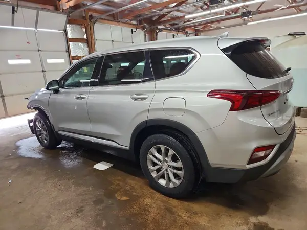 5NMS33AD6KH062055 2019 HYUNDAI SANTA FE - Image 2