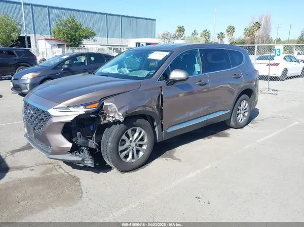 5NMS33AD6LH223571 2020 HYUNDAI SANTA FE - Image 2