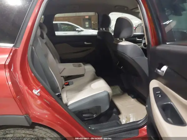 5NMS33AD7KH027816 2019 HYUNDAI SANTA FE - Image 8
