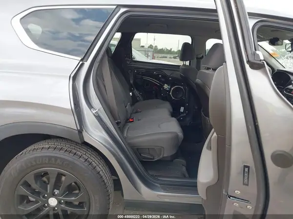 5NMS33AD7KH056023 2019 HYUNDAI SANTA FE - Image 8