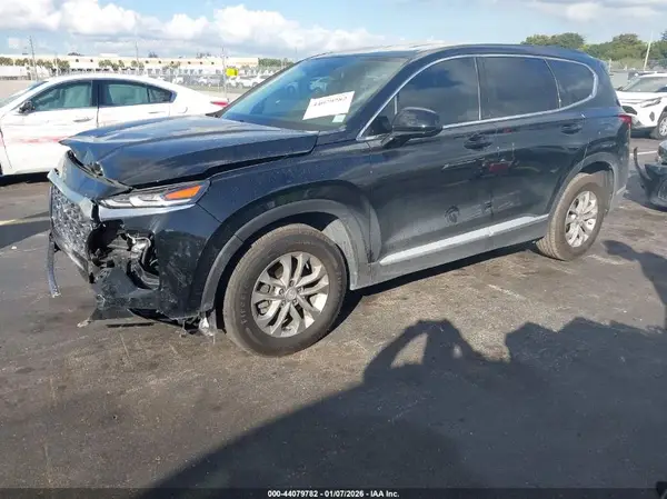 5NMS33AD7LH303946 2020 HYUNDAI SANTA FE - Image 2