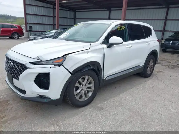 5NMS33AD8KH028084 2019 HYUNDAI SANTA FE - Image 2