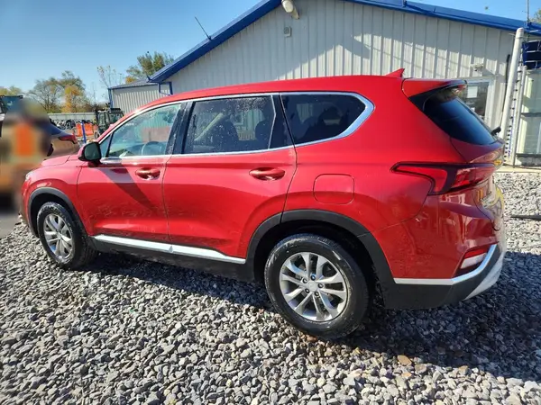5NMS33AD8KH087233 2019 HYUNDAI SANTA FE - Image 2