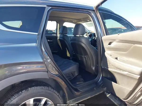 5NMS33AD8LH205430 2020 HYUNDAI SANTA FE - Image 8