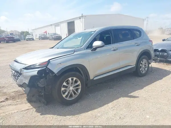 5NMS33AD8LH216623 2020 HYUNDAI SANTA FE - Image 2