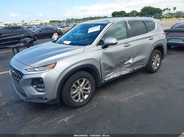 5NMS33AD8LH242073 2020 HYUNDAI SANTA FE - Image 2