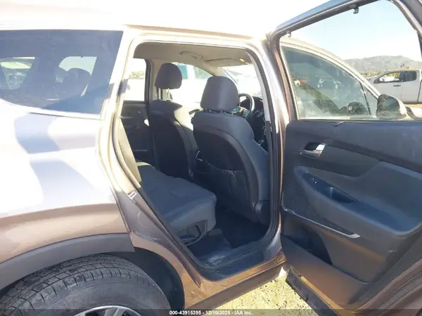 5NMS33AD8LH263716 2020 HYUNDAI SANTA FE - Image 8