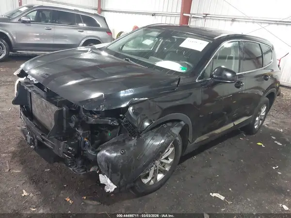 5NMS33AD9KH012024 2019 HYUNDAI SANTA FE - Image 2