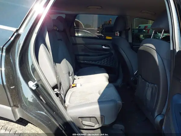 5NMS33AD9KH104394 2019 HYUNDAI SANTA FE - Image 8