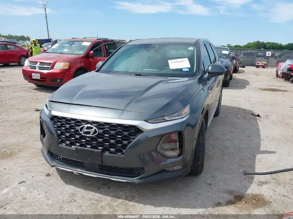 5NMS33AD9KH118828 2019 HYUNDAI SANTA FE - Image 2