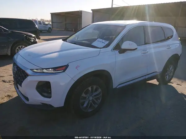 5NMS33AD9LH223273 2020 HYUNDAI SANTA FE - Image 2