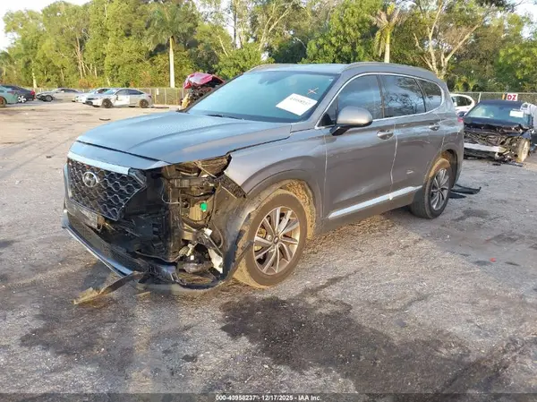 5NMS33ADXKH050457 2019 HYUNDAI SANTA FE - Image 2