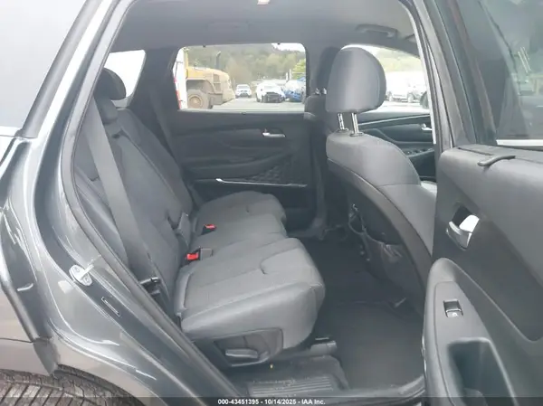 5NMS3CAD0KH046367 2019 HYUNDAI SANTA FE - Image 8
