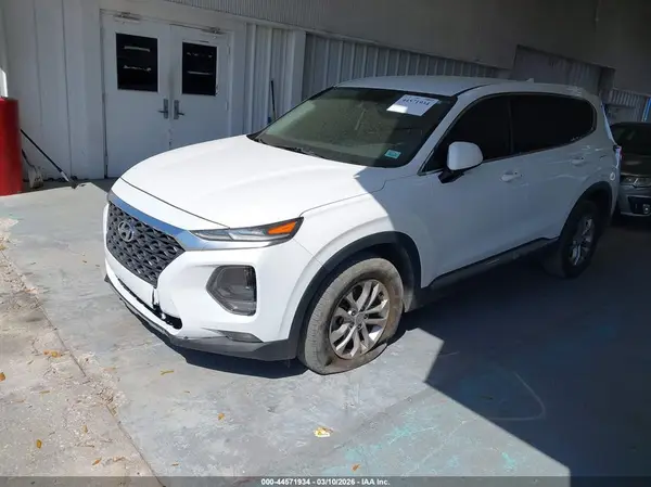 5NMS3CAD2KH005948 2019 HYUNDAI SANTA FE - Image 2