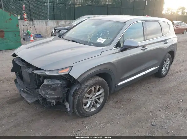 5NMS3CAD2KH044426 2019 HYUNDAI SANTA FE - Image 2