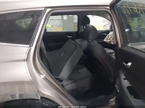 5NMS3CAD3KH005649 2019 HYUNDAI SANTA FE - Image 8