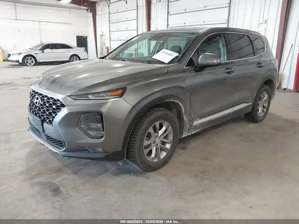 5NMS3CAD3KH020409 2019 HYUNDAI SANTA FE - Image 2