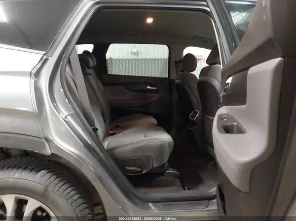 5NMS3CAD3KH020409 2019 HYUNDAI SANTA FE - Image 8