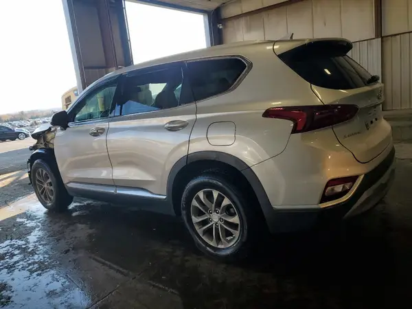 5NMS3CAD4KH047215 2019 HYUNDAI SANTA FE - Image 2
