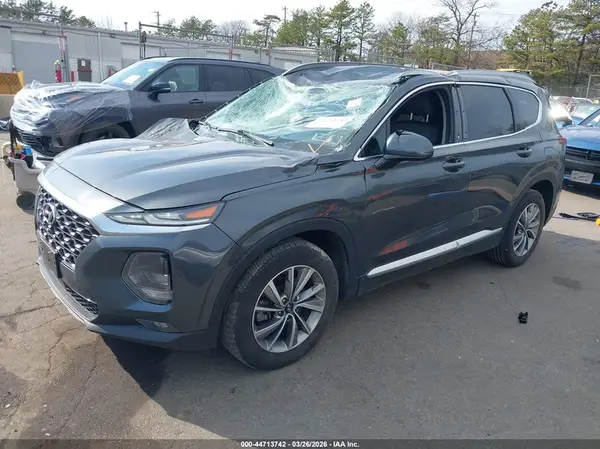 5NMS3CAD4KH081218 2019 HYUNDAI SANTA FE - Image 2