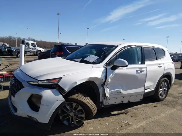 5NMS3CAD4KH124780 2019 HYUNDAI SANTA FE - Image 2