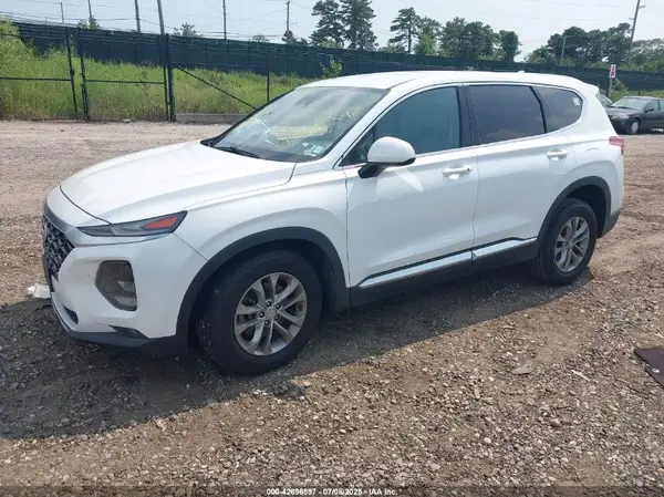 5NMS3CAD6KH003734 2019 HYUNDAI SANTA FE - Image 2