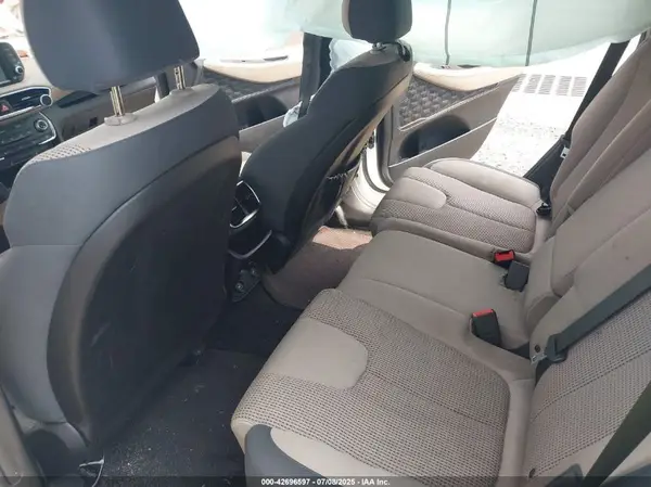 5NMS3CAD6KH003734 2019 HYUNDAI SANTA FE - Image 8