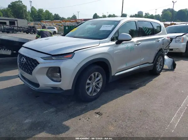 5NMS3CAD6KH047216 2019 HYUNDAI SANTA FE - Image 2