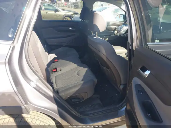 5NMS3CAD6KH062752 2019 HYUNDAI SANTA FE - Image 8