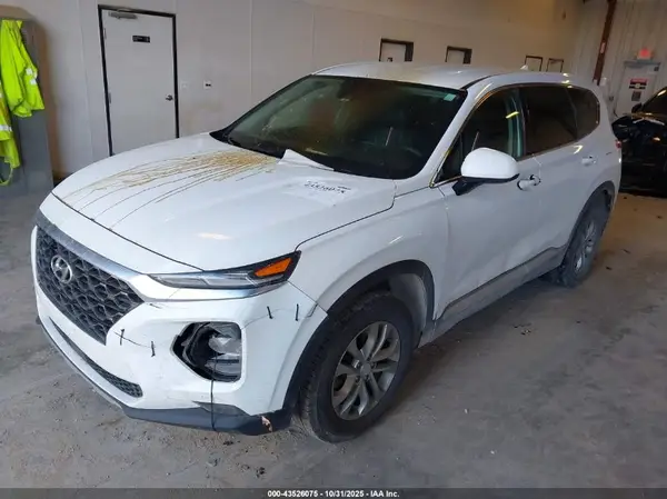 5NMS3CAD6LH281194 2020 HYUNDAI SANTA FE - Image 2