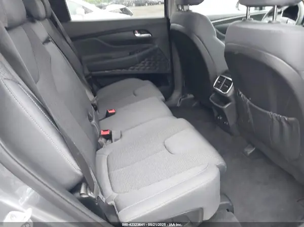 5NMS3CAD7KH035429 2019 HYUNDAI SANTA FE - Image 8