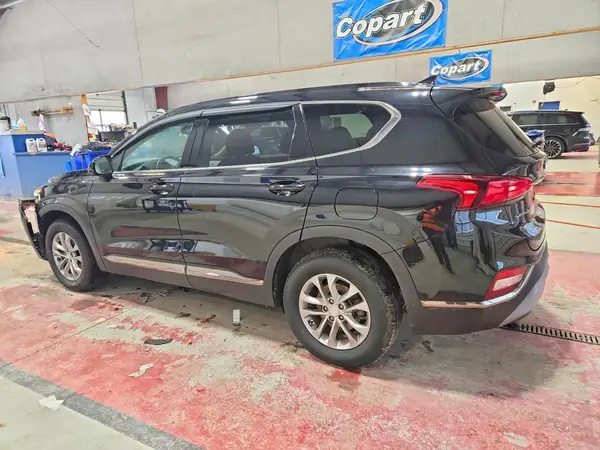 5NMS3CAD7KH050268 2019 HYUNDAI SANTA FE - Image 2