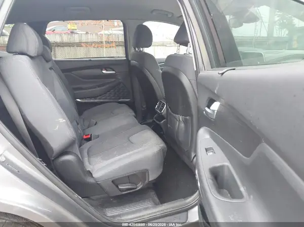 5NMS3CAD7KH134249 2019 HYUNDAI SANTA FE - Image 8
