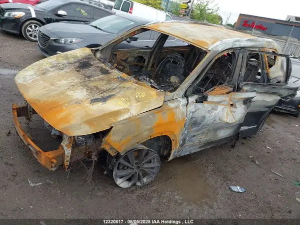 5NMS3CAD8KH100479 2019 HYUNDAI SANTA FE - Image 2