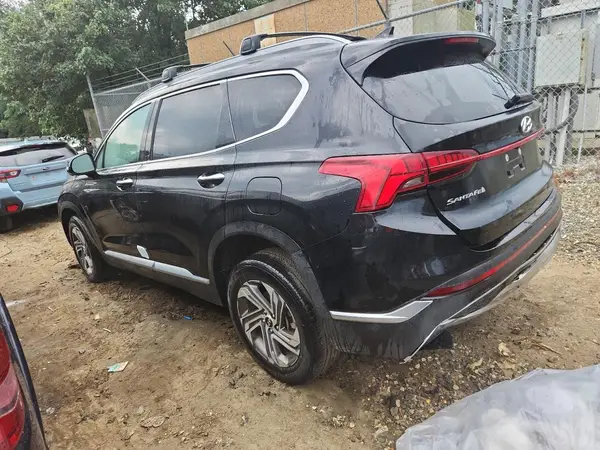 5NMS3DAJ6PH588690 2023 HYUNDAI SANTA FE - Image 2