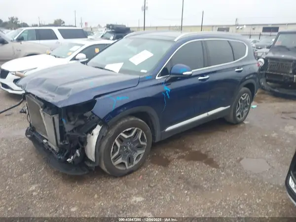 5NMS44ALXNH445768 2022 HYUNDAI SANTA FE - Image 2