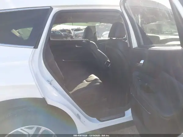 5NMS53AA0KH020383 2019 HYUNDAI SANTA FE - Image 8