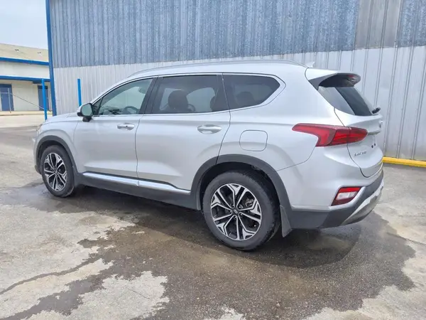5NMS53AA2KH131338 2019 HYUNDAI SANTA FE - Image 2