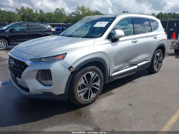 5NMS53AA3KH015002 2019 HYUNDAI SANTA FE - Image 2