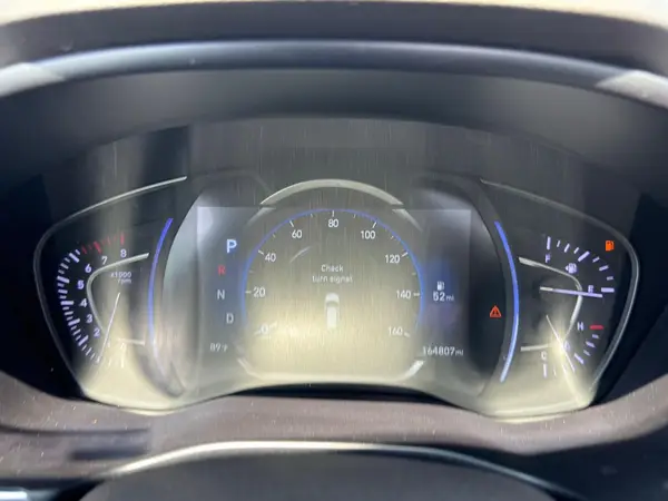 5NMS53AA5KH020525 2019 HYUNDAI SANTA FE - Image 8