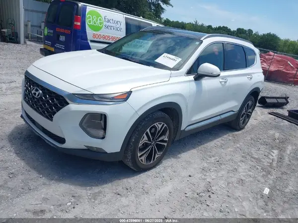 5NMS53AA5KH029810 2019 HYUNDAI SANTA FE - Image 2