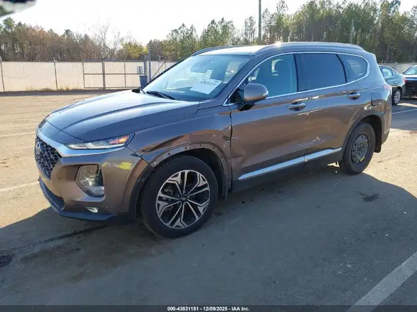 5NMS53AA8KH029185 2019 HYUNDAI SANTA FE - Image 2